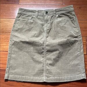 Bass Tan Women's corduroy Skirt